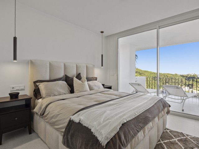 3 Bedrooms Apartment in Benahavís