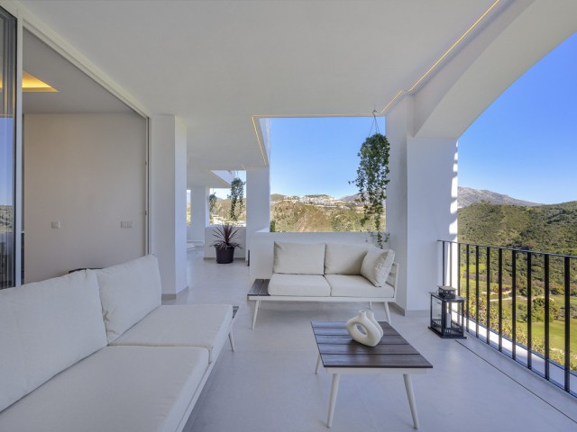 3 Bedrooms Apartment in Benahavís