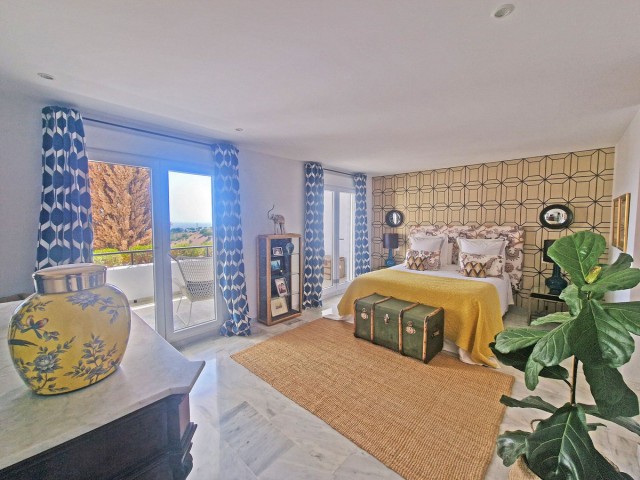 4 Makuuhuoneen Rivitalo Calahonda