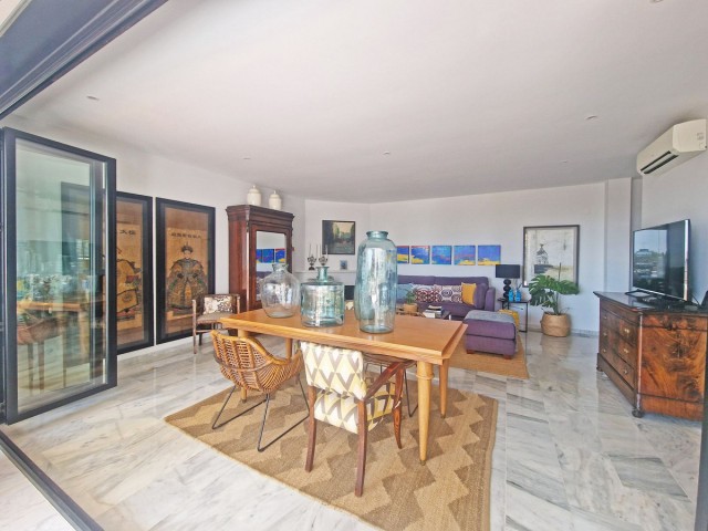 4 Makuuhuoneen Rivitalo Calahonda