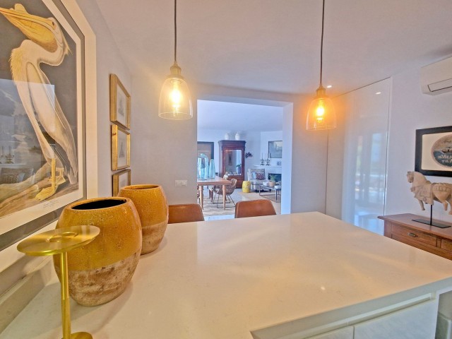 4 Makuuhuoneen Rivitalo Calahonda