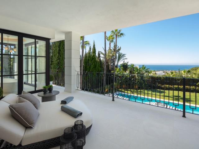 Villa, Sierra Blanca, R5067448