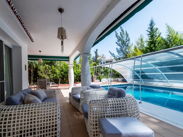4 Makuuhuoneen Huvila Marbella