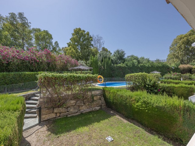 4 Makuuhuoneen Rivitalo Nueva Andalucía