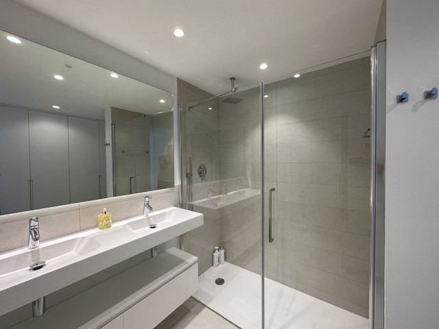 2 Bedrooms Apartment in Benalmadena