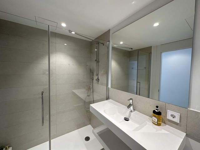 2 Bedrooms Apartment in Benalmadena