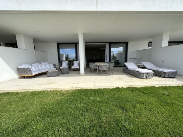 2 Bedrooms Apartment in Benalmadena