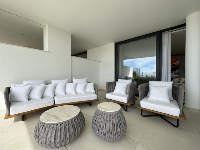 2 Bedrooms Apartment in Benalmadena