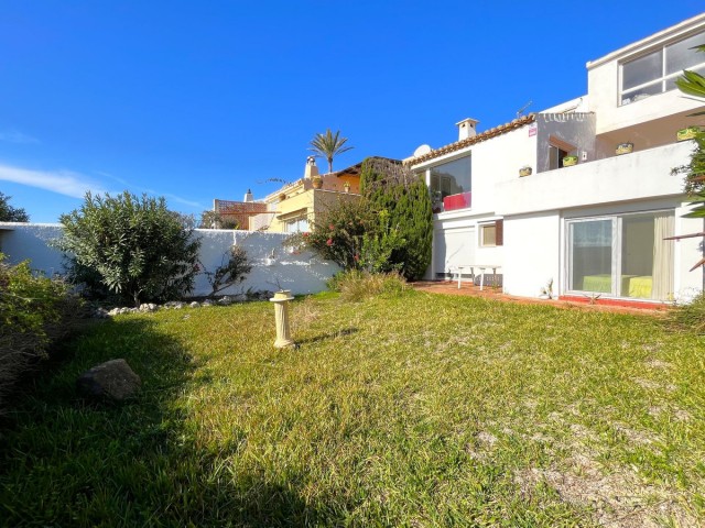 5 Sovrums Villa i Estepona