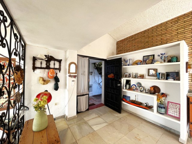 5 Sovrums Villa i Estepona