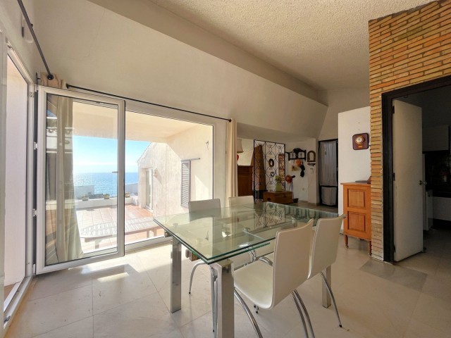 5 Sovrums Villa i Estepona