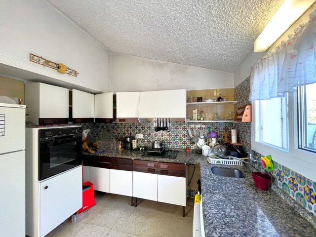 5 Sovrums Villa i Estepona