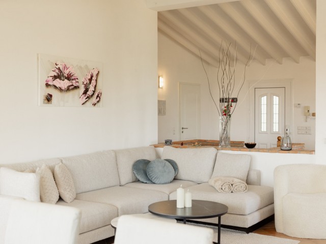 4 Schlafzimmer Villa in Costabella
