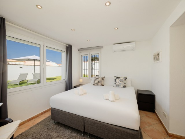 4 Schlafzimmer Villa in Costabella