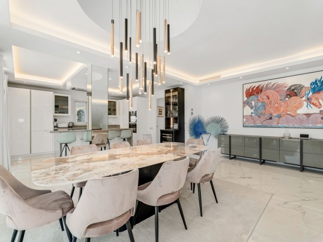 Huoneisto, Puerto Banús, R5080897