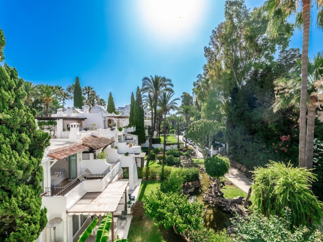 4 Makuuhuoneen Huoneisto Puerto Banús