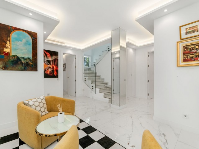 4 Makuuhuoneen Huoneisto Puerto Banús