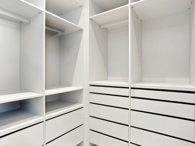 5 Makuuhuoneen Huvila Elviria