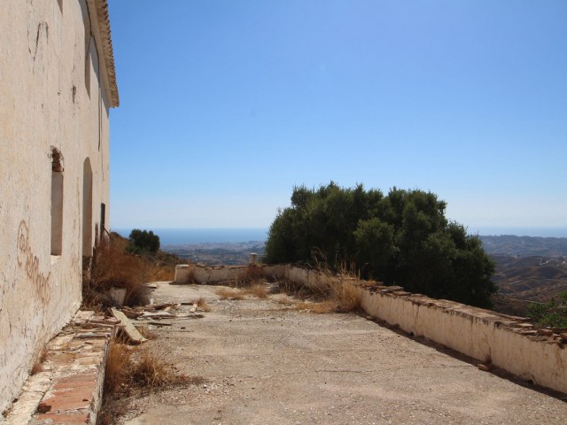 Villa con 3 Dormitorios  en Mijas