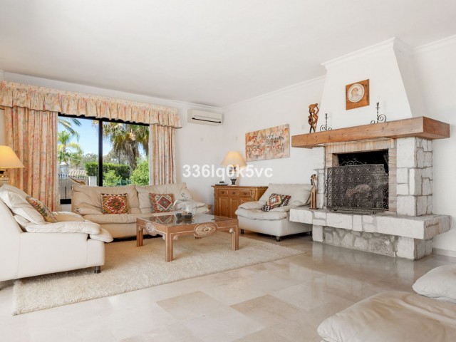 4 Slaapkamer Villa in Las Chapas