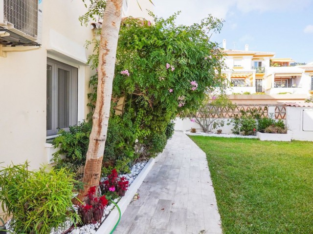 4 Bedrooms Townhouse in Benalmadena