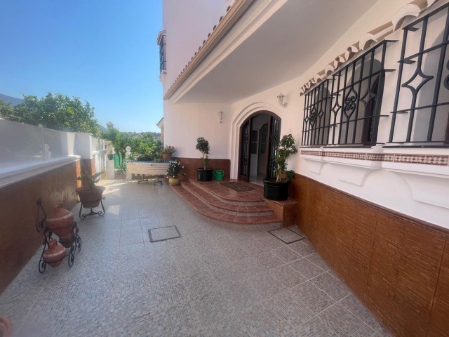 5 Soveroms Villa i Mijas