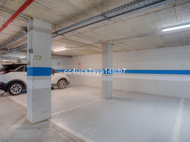 2 Bedrooms Apartment in Estepona