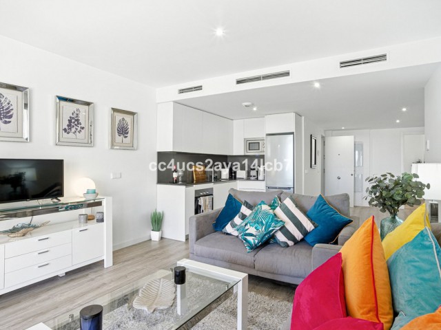 Huoneisto, Estepona, R5084200