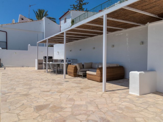 4 Bedrooms Villa in Torremuelle