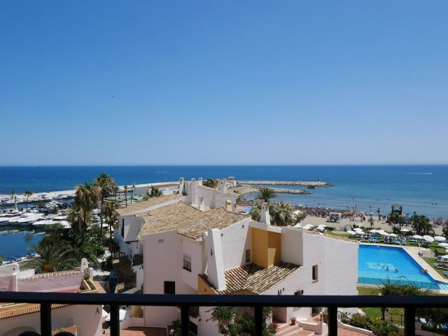 Apartment, Puerto de Cabopino, R5103199