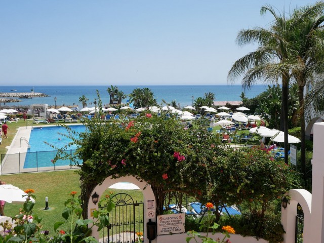 2 Schlafzimmer Apartment in Puerto de Cabopino