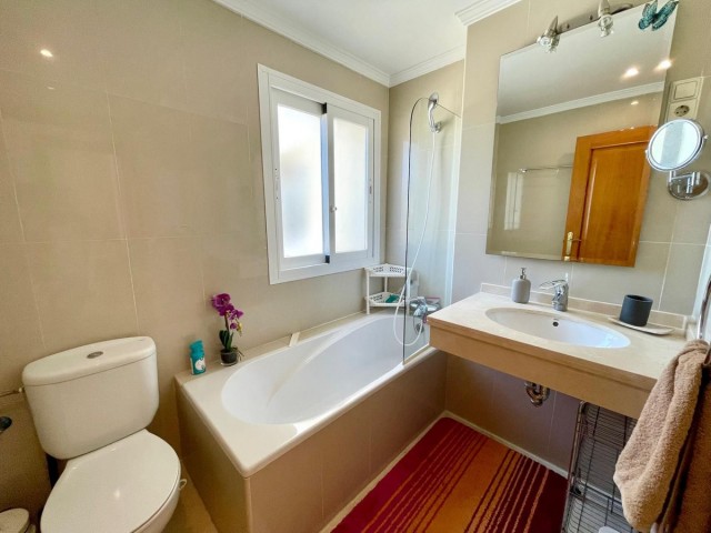 Ático con 3 Dormitorios  en Mijas