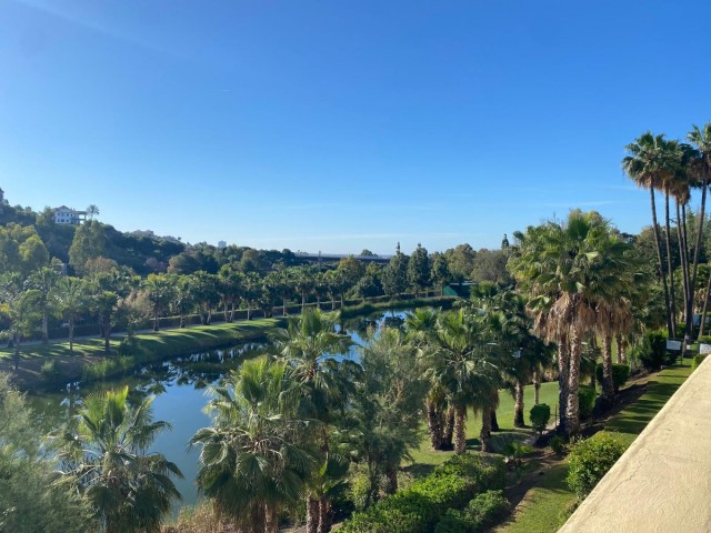 Kattohuoneisto, Benahavis, R5103811