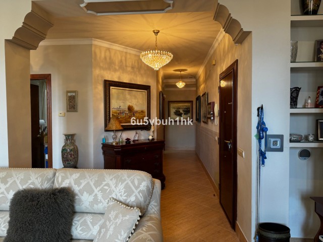 Apartamento con 3 Dormitorios  en Málaga