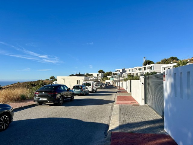 Villa con 4 Dormitorios  en Mijas