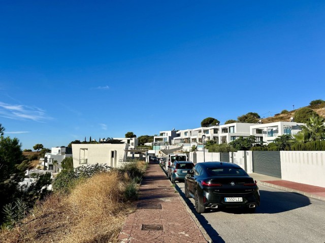 Villa con 4 Dormitorios  en Mijas