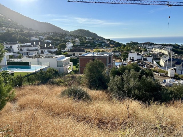 Villa con 4 Dormitorios  en Mijas