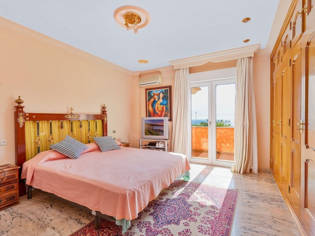 8 Schlafzimmer Villa in Benalmadena Costa