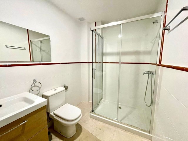 Commercieel, San Pedro de Alcántara, R4894462