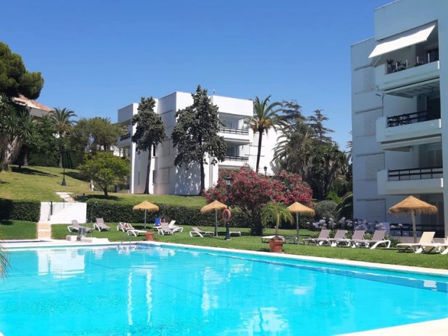 2 Makuuhuoneen Huoneisto Los Monteros