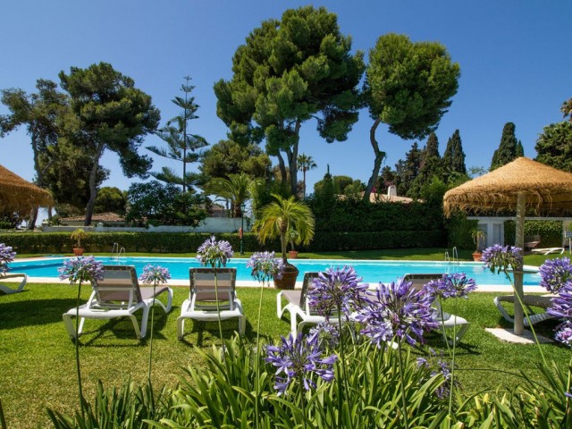 Lägenhet, Los Monteros, R5073091