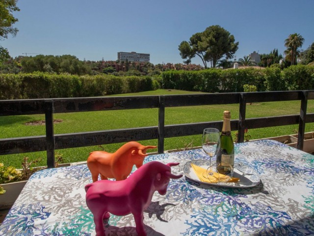 2 Schlafzimmer Apartment in Los Monteros