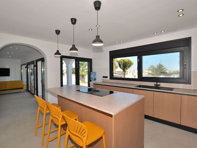 4 Soveroms Villa i El Coto
