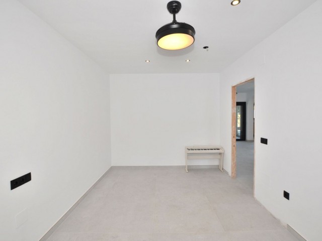 4 Schlafzimmer Villa in El Coto