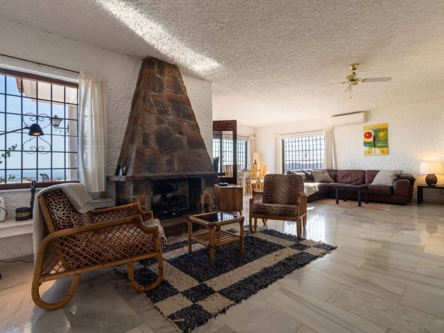 Villa avec 4 Chambres  à Mijas