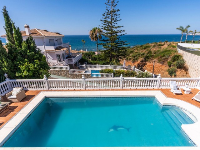 4 Soveroms Villa i Mijas Costa