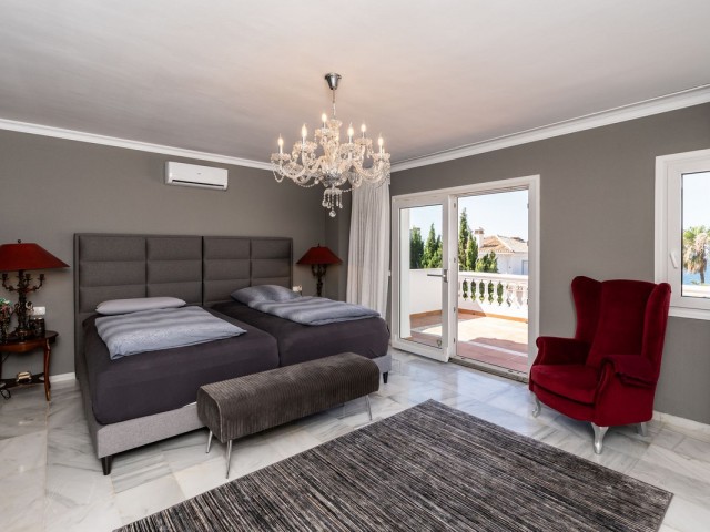 4 Soveroms Villa i Mijas Costa