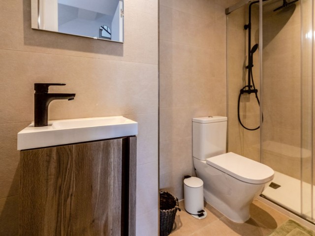 Maison mitoyenne avec 3 Chambres  à Estepona