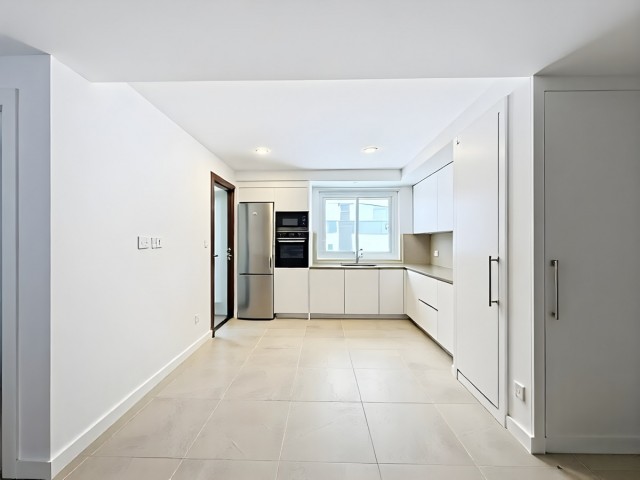 4 Bedrooms Apartment in Estepona
