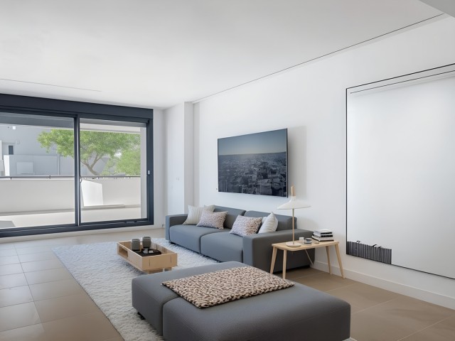 4 Bedrooms Apartment in Estepona